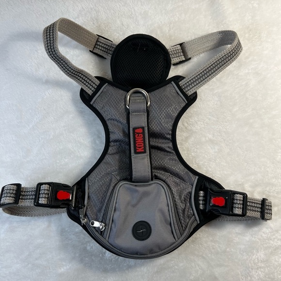 Kong Dog Kong Reflective Pocketed Dog Harness Size Large Poshmark